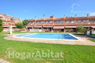 Casa adossada  Avenida l'almassera. Precioso adosado con garaje, piscina y terraza