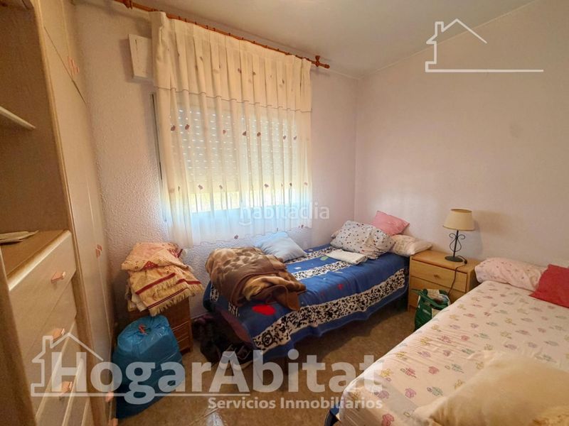 Foto 0455e743-3660-41a5-aa10-d7e0b942e54e. Chalet  con piscina, garaje y terraza en Urbanizaciones Llíria