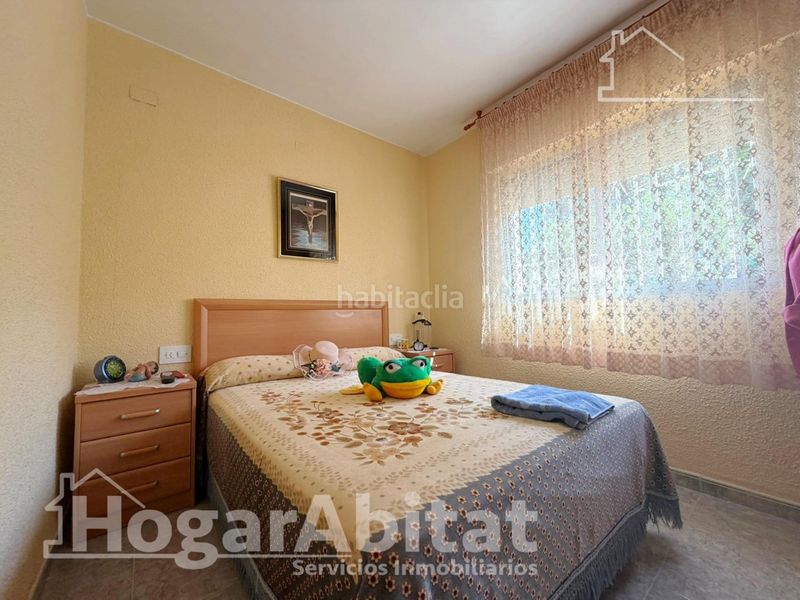 Foto 2960801b-eee2-4ab2-8202-60165fe2d042. Chalet  con piscina, garaje y terraza en Urbanizaciones Llíria