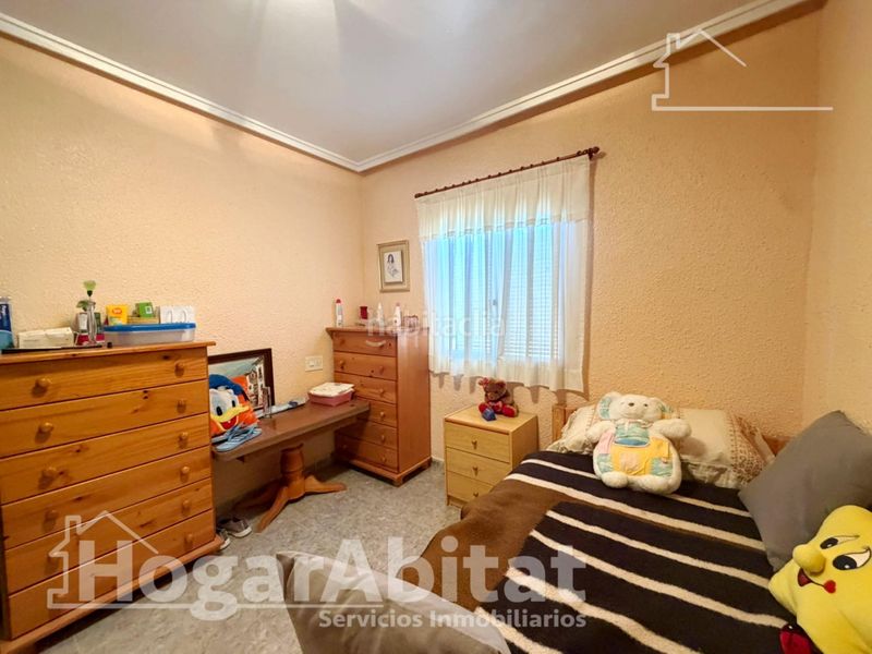 Foto 867087e1-4f35-491f-a1fc-a0f5f5e7b004. Chalet  con piscina, garaje y terraza en Urbanizaciones Llíria