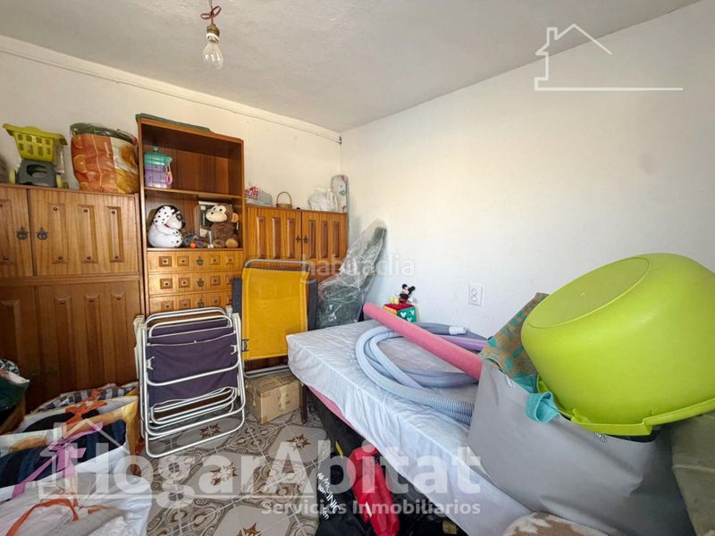 Foto a434dd7c-203d-4e25-b825-b1c62e312a9b. Chalet  con piscina, garaje y terraza en Urbanizaciones Llíria