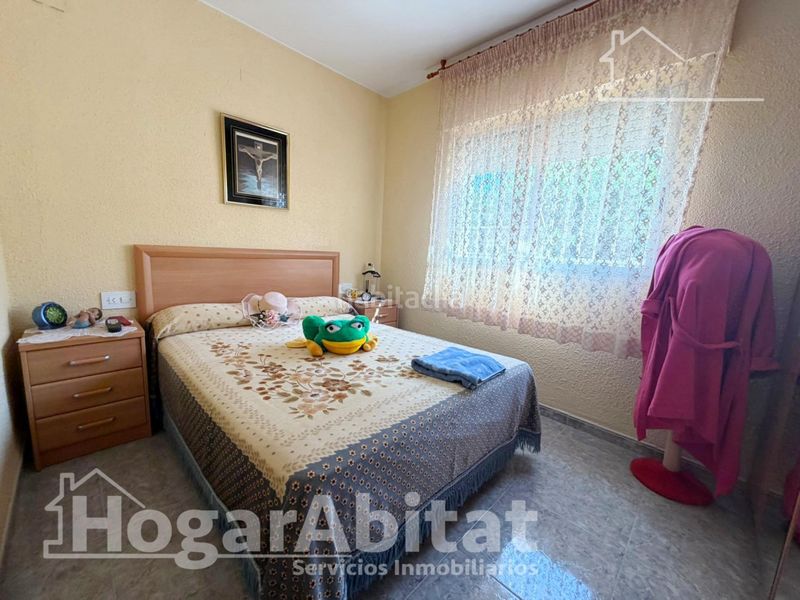 Foto bf490181-21ea-482f-a685-97427783e43d. Chalet  con piscina, garaje y terraza en Urbanizaciones Llíria