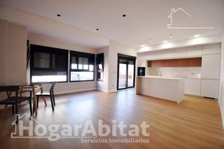 Appartamento  Calle mestre padilla. Nuevo a estrenar con terraza y ascensor