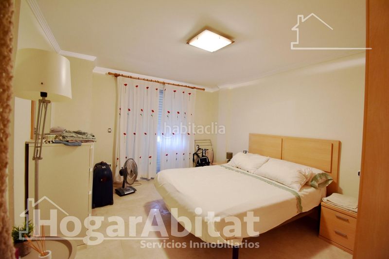Foto e0f80b61-350e-42b0-9f93-abe0c8939432. Casa adossada amb aparcament piscina a Oliva playa Oliva