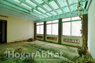 Casa en Centro Histórico. Exclusiva casa en el centro con gran potencial para reformar!