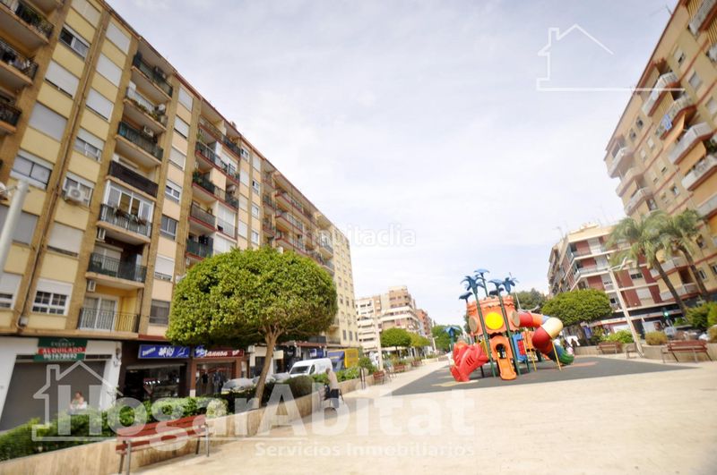 Foto a72aed90-2a19-4e2b-9fdb-331f8a12170f. Pis a Cardenal Benlloch Mislata