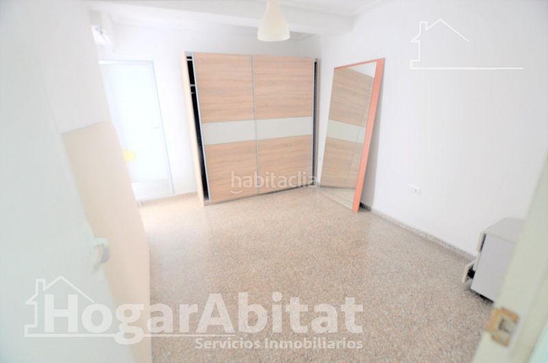 Foto af99f1ac-8516-4eb0-9ee2-a04acd5fb903. Pis a Cardenal Benlloch Mislata