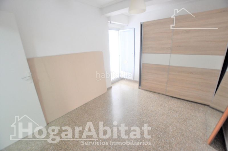 Foto ec8923f1-e581-43dd-94e9-ae301e042cee. Pis a Cardenal Benlloch Mislata
