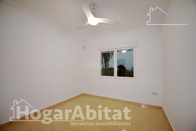 Foto 10fe6b74-7eb2-4ba9-a7a9-8fa57a8bb28b. Xalet amb aparcament piscina a Beniarbeig