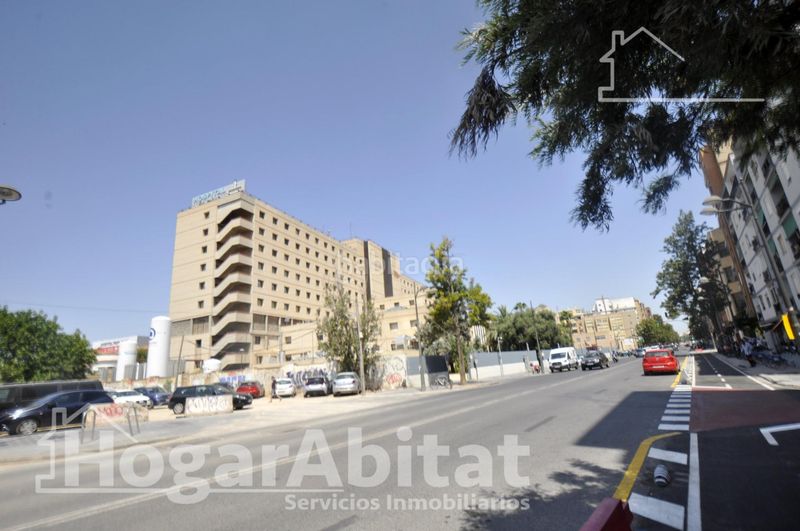 Foto 114e8558-f259-426a-a557-3bf1876c6b3f. Pis amb calefacció aparcament a L´Hort de Senabre Valencia