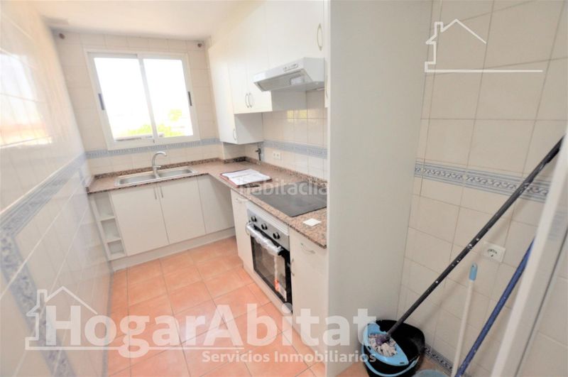 Foto 26ad9e11-4306-4796-97ab-fcf5af8e8bb8. Pis amb calefacció aparcament a L´Hort de Senabre Valencia