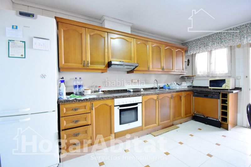 Foto 18093e93-9b40-40e6-9045-43a5a073a6d9. Pis amb calefacció aparcament a Germaníes - Juzgados Gandia