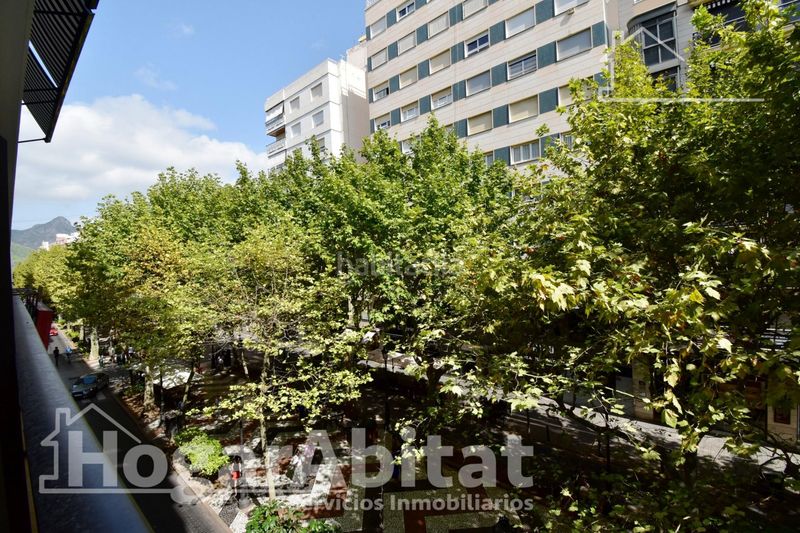 Foto 9fc141bd-d5c2-4c0f-a6bd-b6c518036d4b. Pis amb calefacció aparcament a Germaníes - Juzgados Gandia