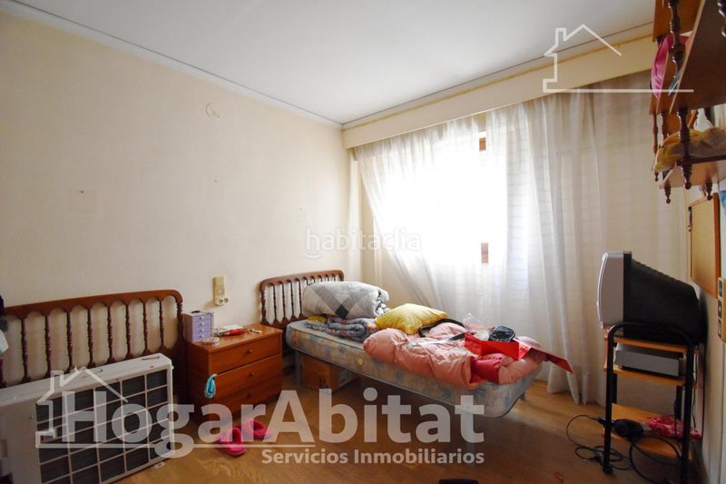 Foto fceadd01-448e-4233-b123-5234a0eb3126. Pis amb calefacció aparcament a Germaníes - Juzgados Gandia