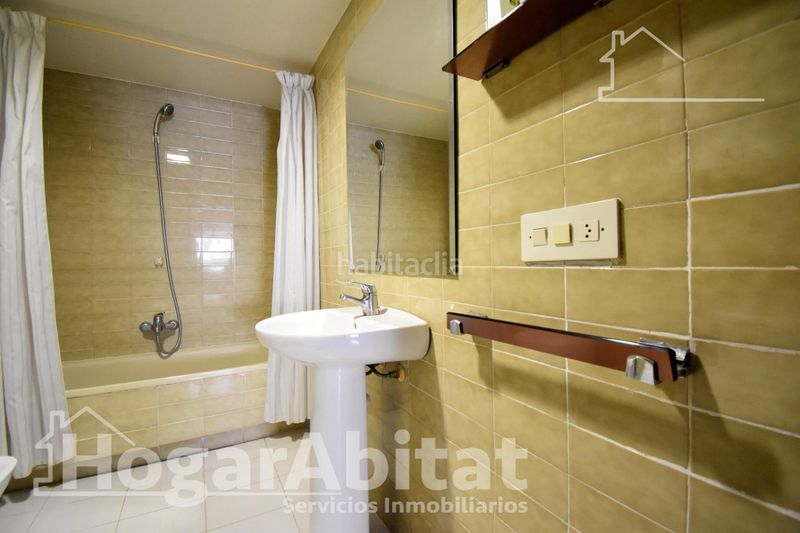 Foto bbe20ff5-fdef-4187-b625-9bc6a7932c03. Pis a Centro Histórico Gandia