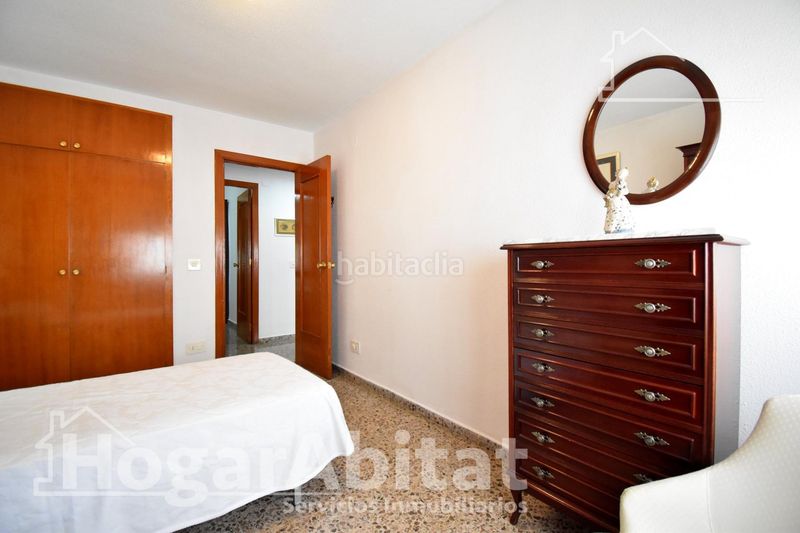 Foto c5b87b57-b6c3-4bd3-94de-4d1f13a72a7a. Pis a Centro Histórico Gandia