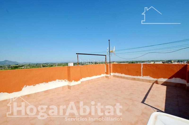 Foto e295ab71-c552-4c0a-8080-ebd996c0a178. Casa amb calefacció aparcament a pueblo de Cullera Cullera