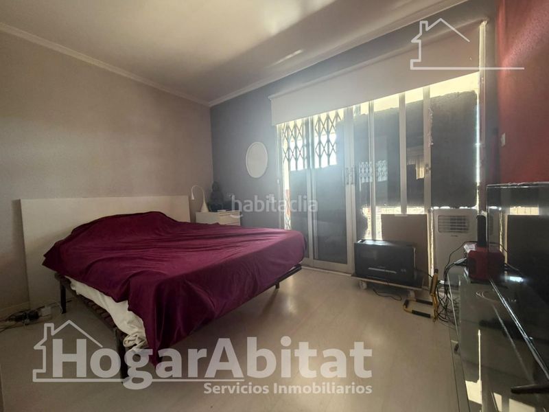 Foto a39c419a-02b9-420f-9ffd-3343f2522db9. Casa amb aparcament piscina a Benaguasil
