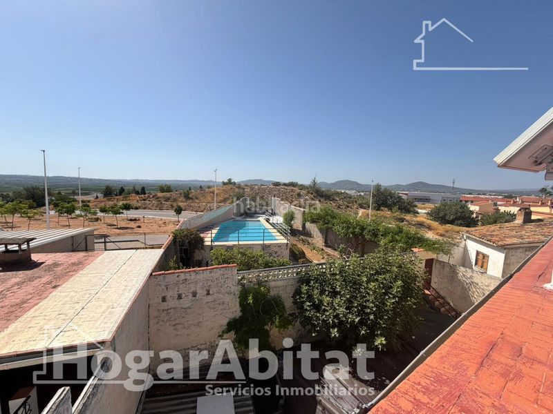 Foto a523ec0e-c134-4807-9a38-8c8096091ae6. Casa amb aparcament piscina a Benaguasil