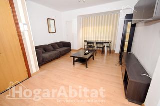 Miete Etagenwohnung  Calle jose casanova. Reformado y amueblado junto juan xxiii