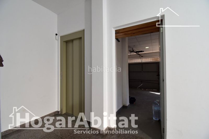 Foto 0a16104e-fad9-46e4-a3f1-22ac4fad0d85. Casa adossada amb aparcament a Guardamar