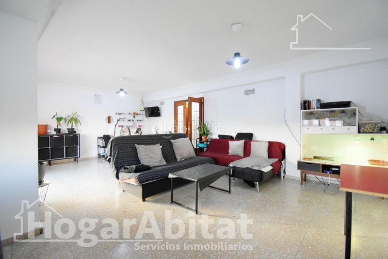 Foto 4dfba9c8-b815-444a-ace4-ddab574e5e33. Pis amb calefacció a Oliva pueblo Oliva
