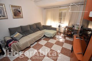 Flat  Carrer de joan d'àustria. Reformado, bonito y acogedor cerca de av. de jose ortiz