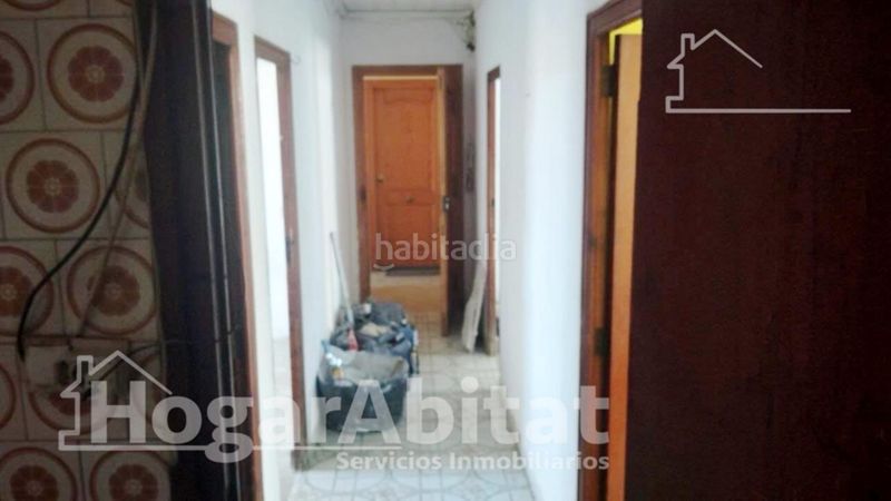 Foto c840be28-c5e6-4312-9b7f-bfab2412f962. Pis a Carcaixent
