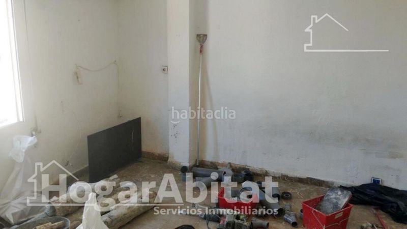 Foto f5ab8dbd-f5e8-419f-9121-01692f0ab99e. Pis a Carcaixent