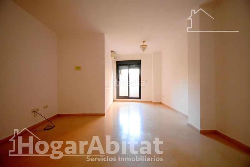 Foto e3ac8fa7-fb63-4518-9333-a1e049960a50. Pis a Saladar Dénia