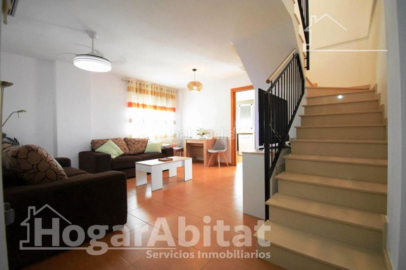 Foto a309ef88-6d75-445f-82ca-f03c3012d866. Ático 099ver170 dúplex amplio con tres terrazas, garaje y trastero en Vilallonga / Villalonga