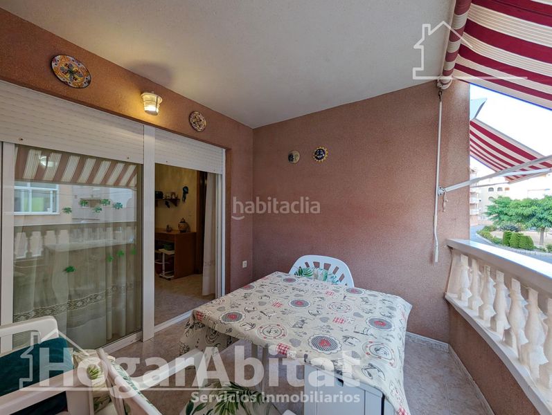 Foto 15a6f6a8-af87-4edf-8819-53d53df85f1f. Piso playa lisa! exterior y esquinero en residencial con piscina, terraza y garaje en Santa Pola