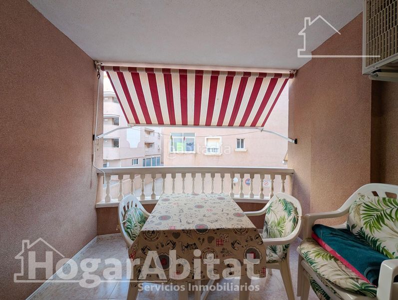 Foto a508d3fd-2226-4f54-acda-51c02fe63ddd. Piso playa lisa! exterior y esquinero en residencial con piscina, terraza y garaje en Santa Pola