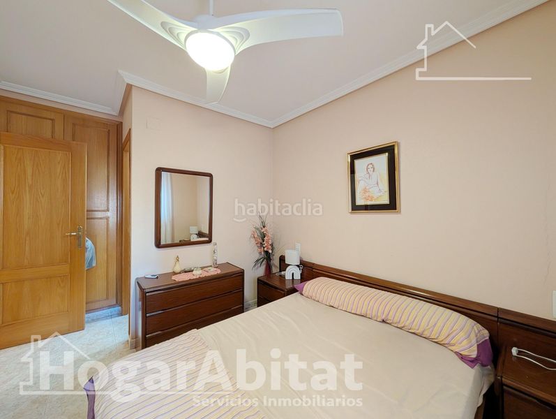 Foto ada71e3a-c997-49f5-9321-7ac8961b08fa. Piso playa lisa! exterior y esquinero en residencial con piscina, terraza y garaje en Santa Pola