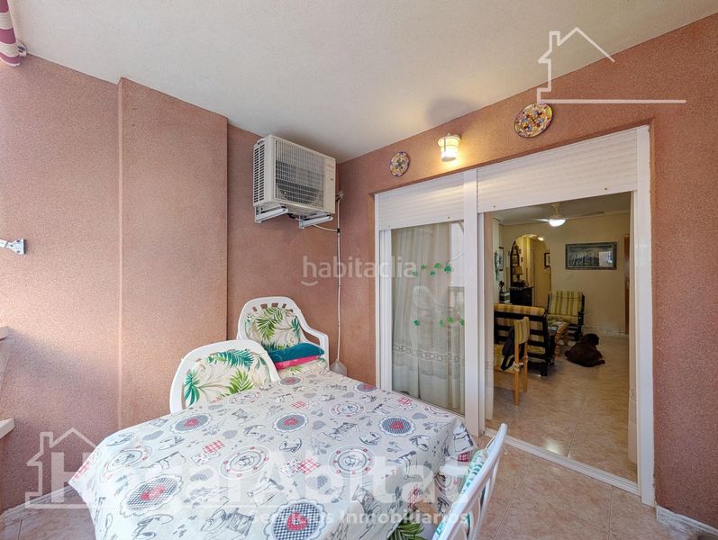Foto b5257820-e13c-4a93-adca-0cd05d71e115. Piso playa lisa! exterior y esquinero en residencial con piscina, terraza y garaje en Santa Pola