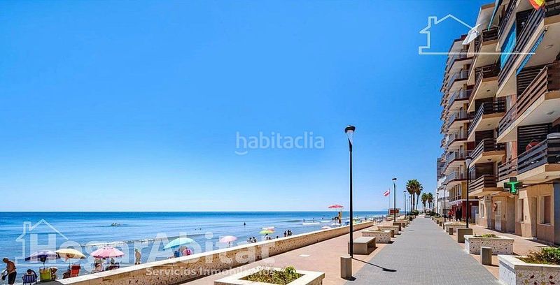 Foto d8c37ebf-8696-4075-9877-f16624e83dcd. Pis amb aparcament a Les Palmeres Sueca
