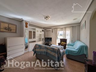 Piso  Calle canalejas. Gran oportunidad! en santapola frente al puerto con ascensor y t
