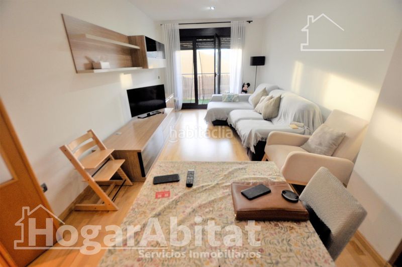 Foto d25c95f2-4eef-4998-a47a-0a9b2356c687. Pis amb aparcament a Zona Alta Puçol