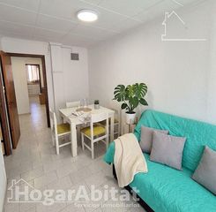 Pis  Calle vilanova. En buena zona! acogedor, luminoso y económico, todo amueblado