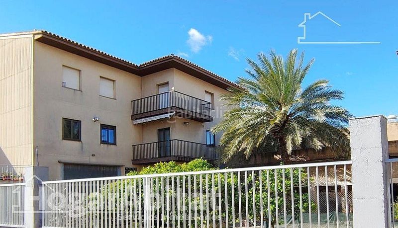 Foto d9863523-6ad0-42a7-b3e2-dfe3a5d3e614. Casa amb calefacció aparcament a Casco Urbano Vinaròs
