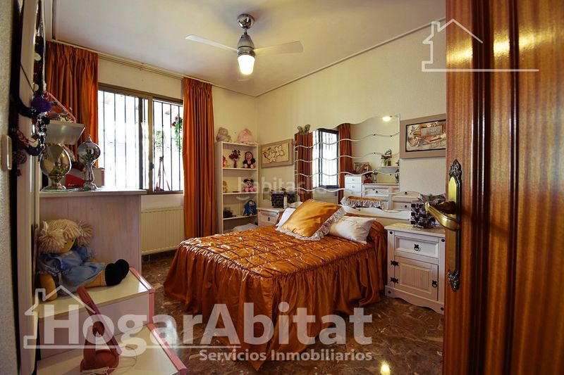 Foto d484feb7-791d-4392-8792-c28d9c3514a7. Casa amb calefacció a Atzúbia (L´)