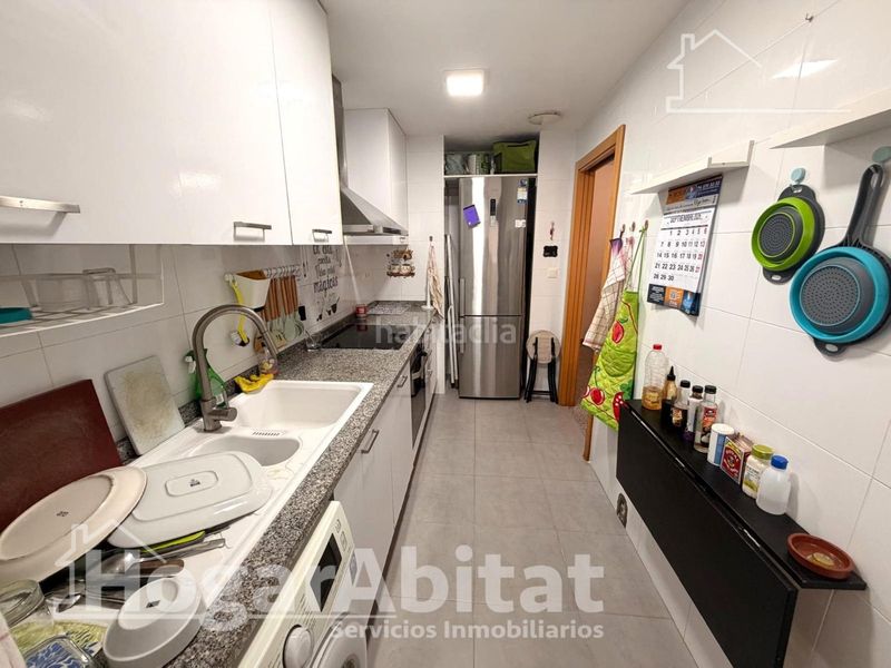 Foto f4cd2989-a82a-4793-9688-1acae5dab90e. Pis amb calefacció aparcament a Alfafar