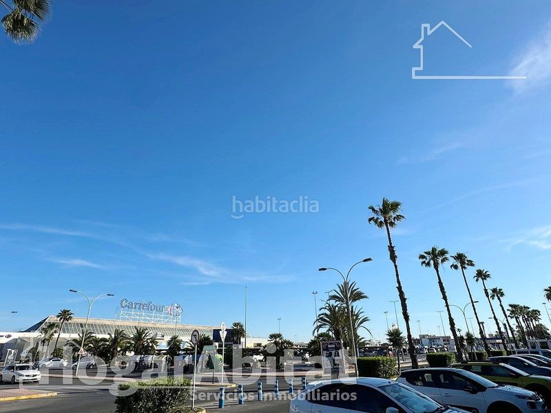 Foto e683ec1d-975d-4b15-9796-f901b10804d5. Pis amb aparcament a Zona Carrefour - Urbanizaciones Torrevieja