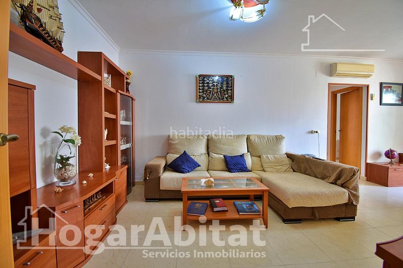 Foto e56e1b88-238b-472b-b2a8-4e0cdd06a06b. Apartament amb calefacció a Centro Urbano Dénia
