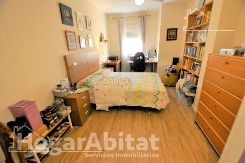 Foto b9666e50-dc19-4972-9ff8-b60ac663f0bc. Casa amb calefacció aparcament a El Carmen Manises
