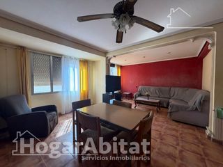 Flat  Calle roma. Oportunidad!semireformado exterior en sagunto