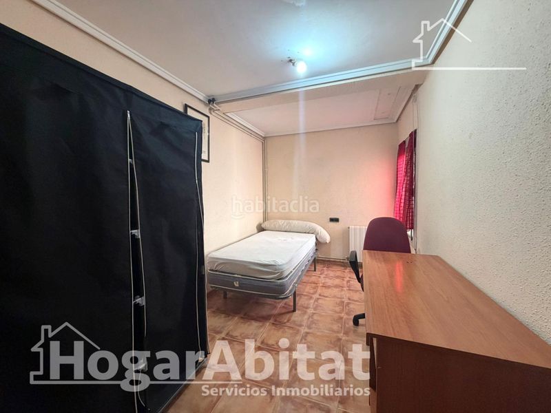 Foto b250b33b-c666-4702-beaa-2a4e310ec6ae. Pis a Doctor Palos - Alto Palancia Sagunt