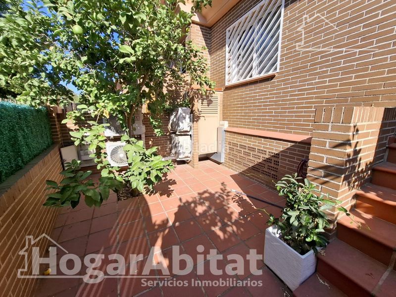 Foto 44fcd974-a2ff-4f7b-9a71-5f5588fde27d. Reihenhaus mit heizung parking pool in Parque Lo Torrent Sant Vicent del Raspeig