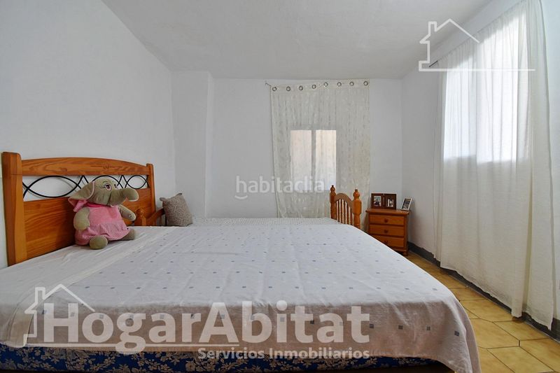 Foto b85b54a3-91c6-4669-a2fd-786832d9522a. Casa amb calefacció a Oliva pueblo Oliva