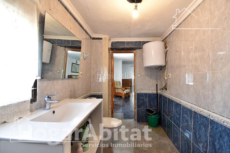 Foto d2010c3f-285b-4959-af9b-3fcf4a8a4395. Casa amb calefacció a Oliva pueblo Oliva